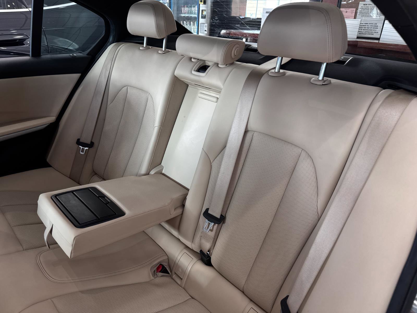 Used 2022 BMW 330i Sedan image 23