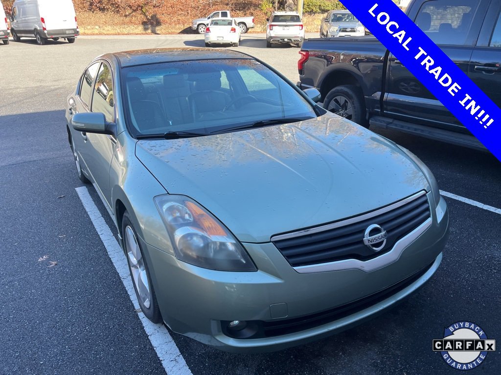 Used 2007 Nissan Altima 3.5 SE w/ Technology Pkg video 2