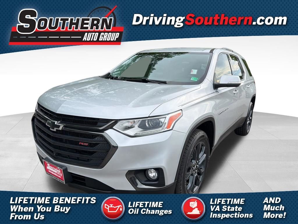 Used 2021 Chevrolet Traverse RS image 1