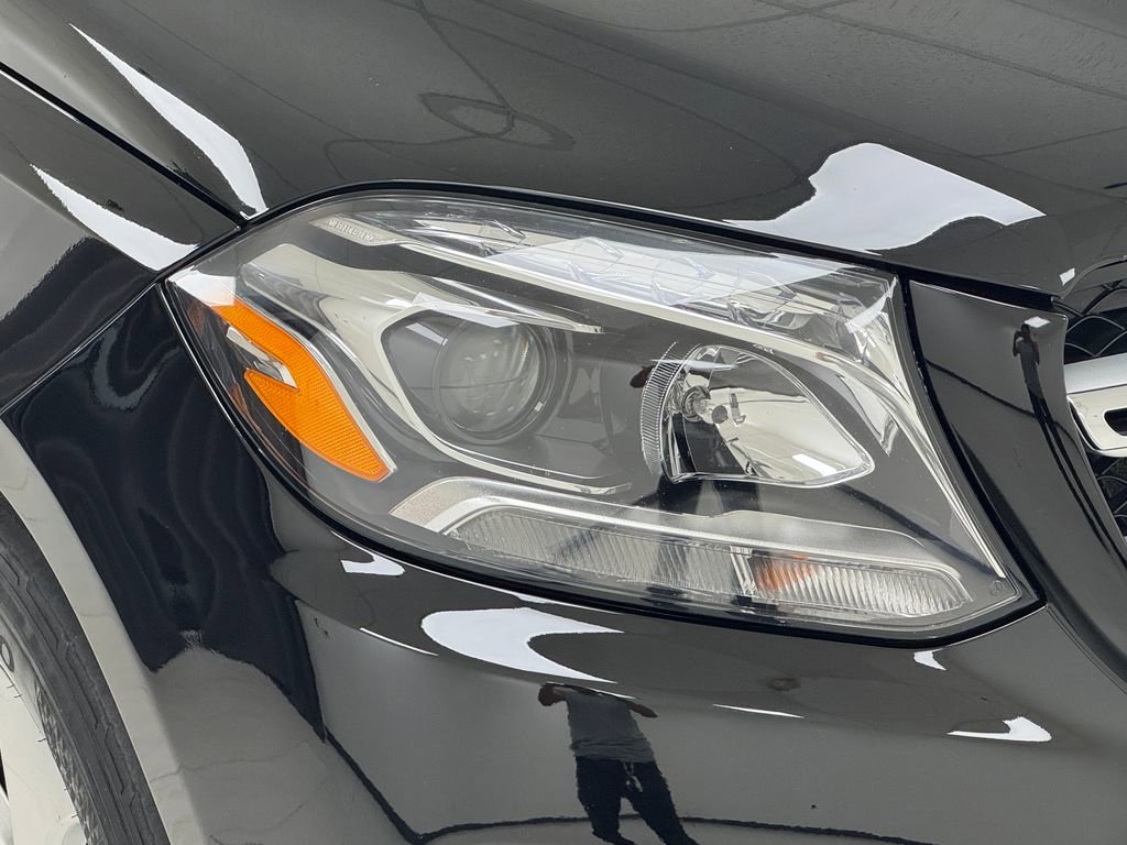 Used 2019 Mercedes-Benz GLS 450 4MATIC image 42