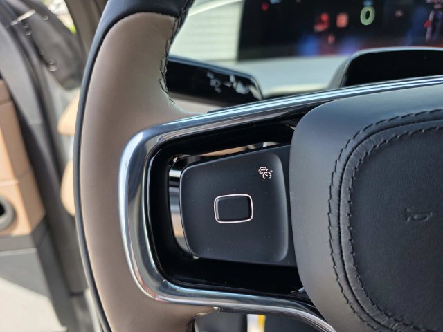 New 2026 Lincoln Navigator L Black Label AWD/4WD image 14