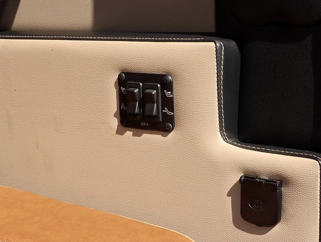 Used 2023 RAM ProMaster 2500 w/ Premium Convenience Group (B) image 39