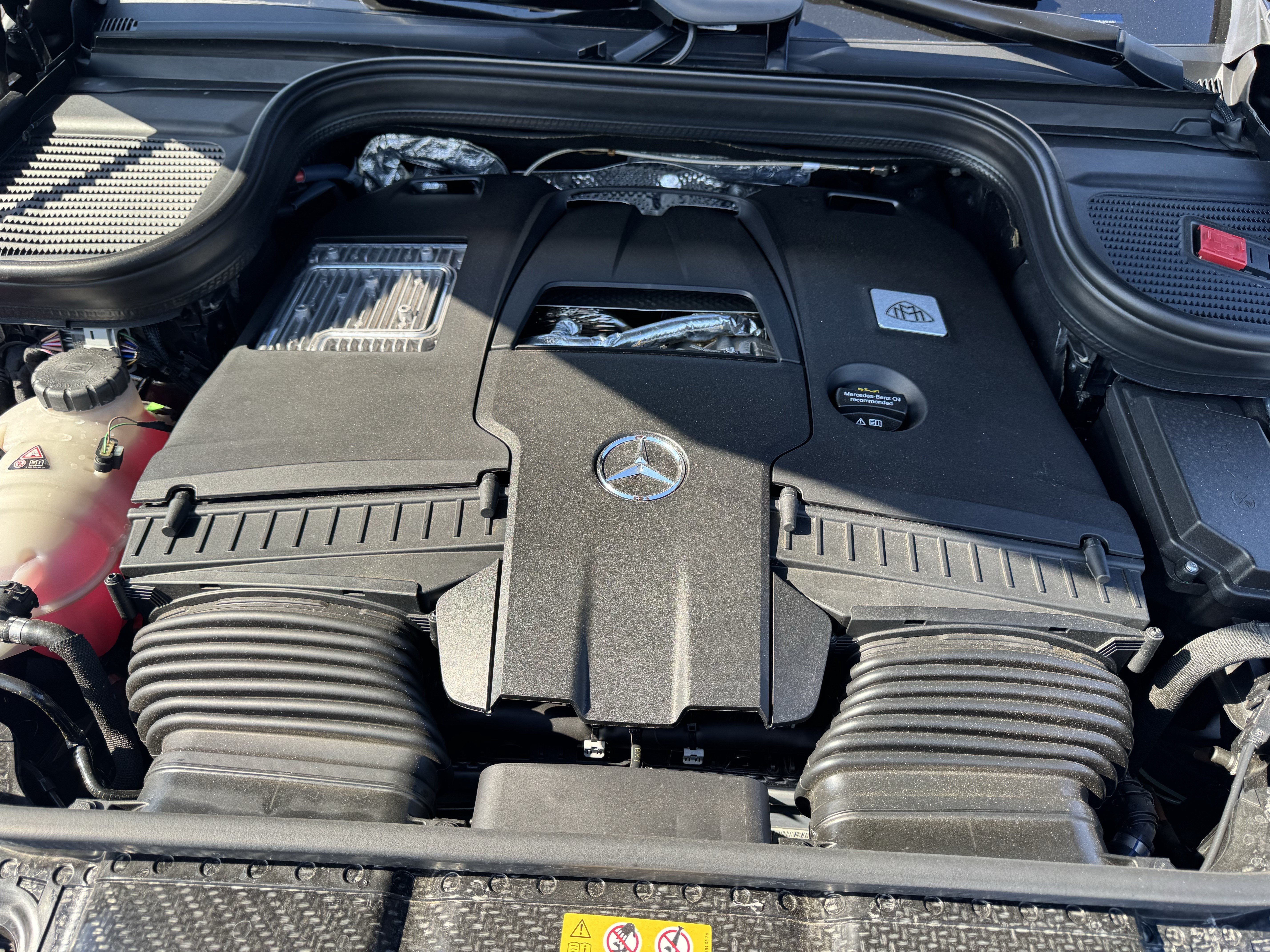 Certified 2025 Mercedes-Benz Maybach GLS 600 4MATIC image 36
