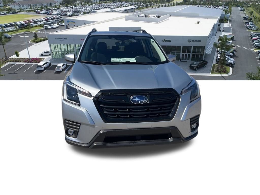 Used 2024 Subaru Forester Limited image 5