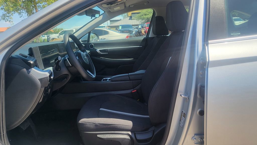 Used 2026 Hyundai Sonata Blue FWD image 24