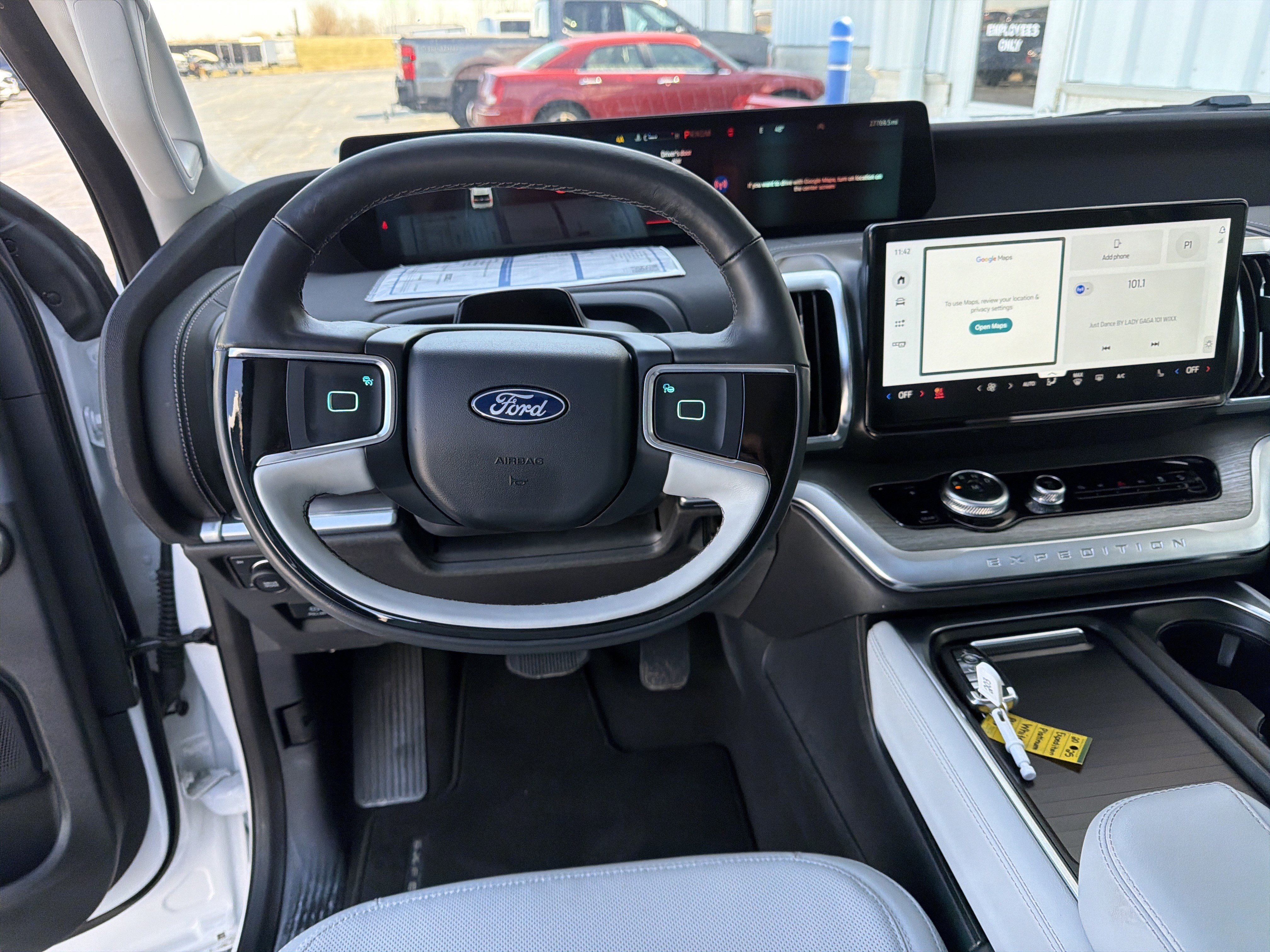 Certified 2025 Ford Expedition Platinum AWD/4WD image 37