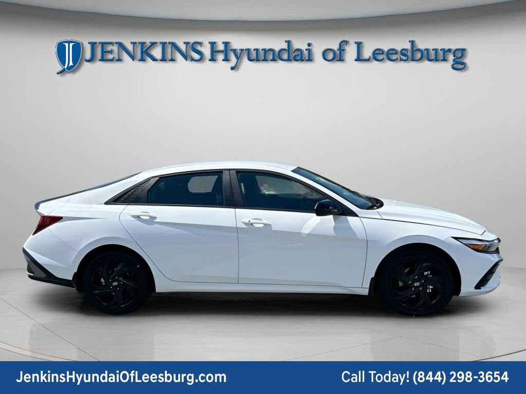 New 2026 Hyundai Elantra Sport image 3