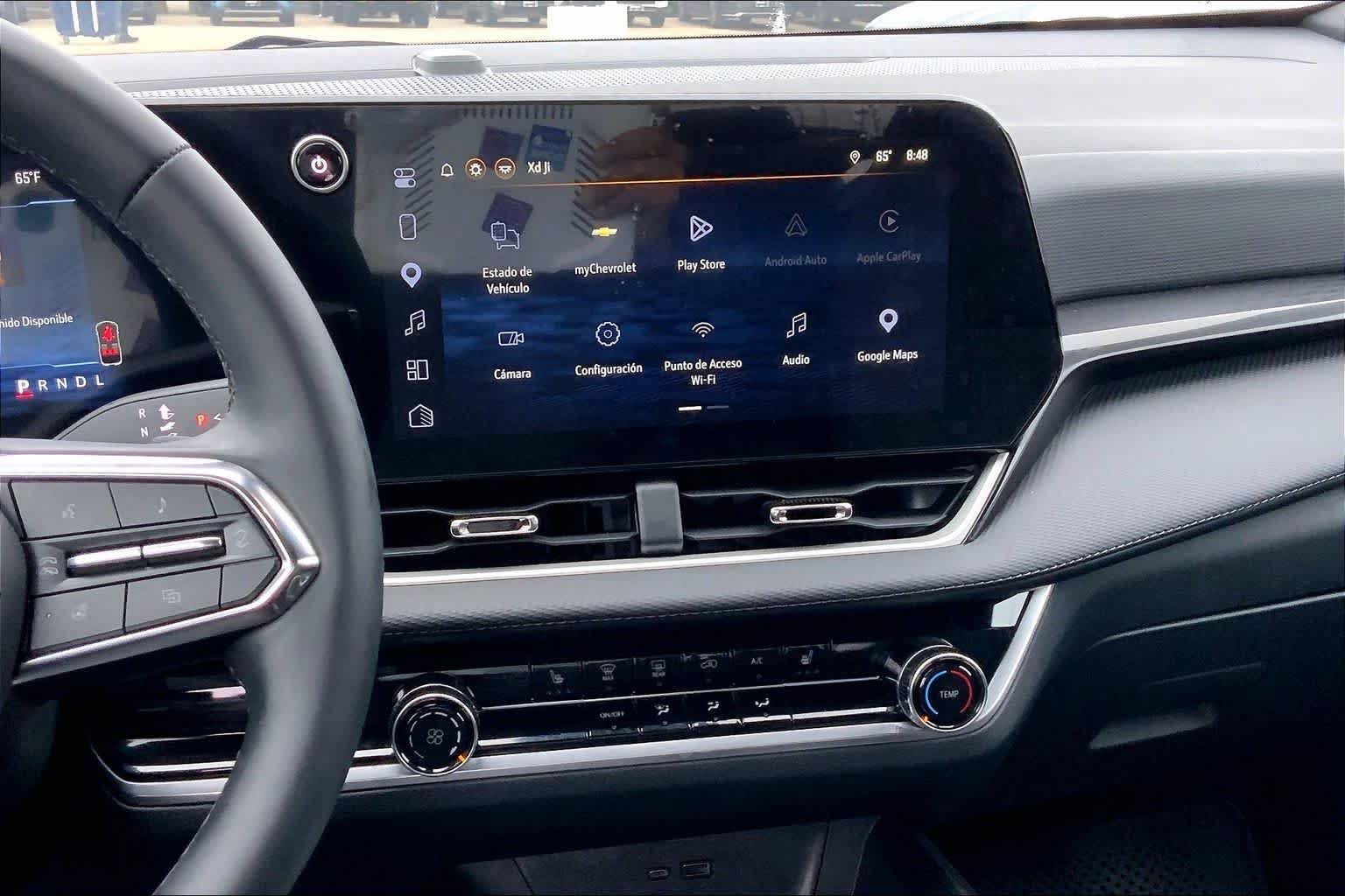 Used 2026 Chevrolet Equinox LT FWD image 7