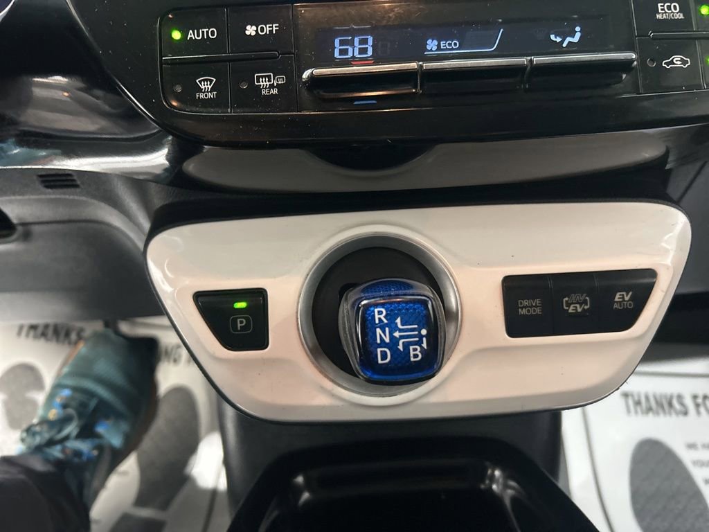 Used 2018 Toyota Prius Prime Plus image 30