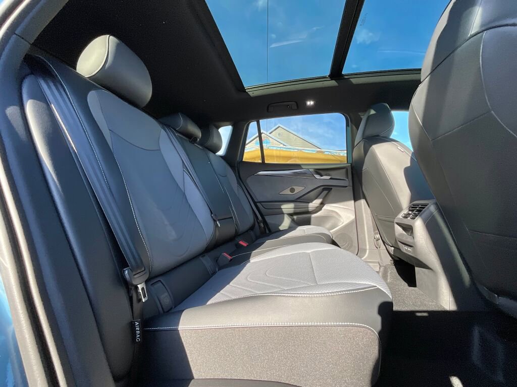 New 2026 Volkswagen Tiguan SE R-Line image 14