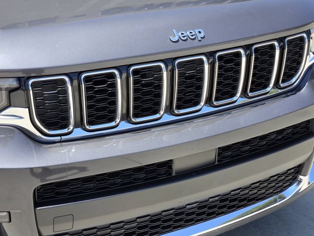 Certified 2021 Jeep Grand Cherokee L Limited RWD image 11