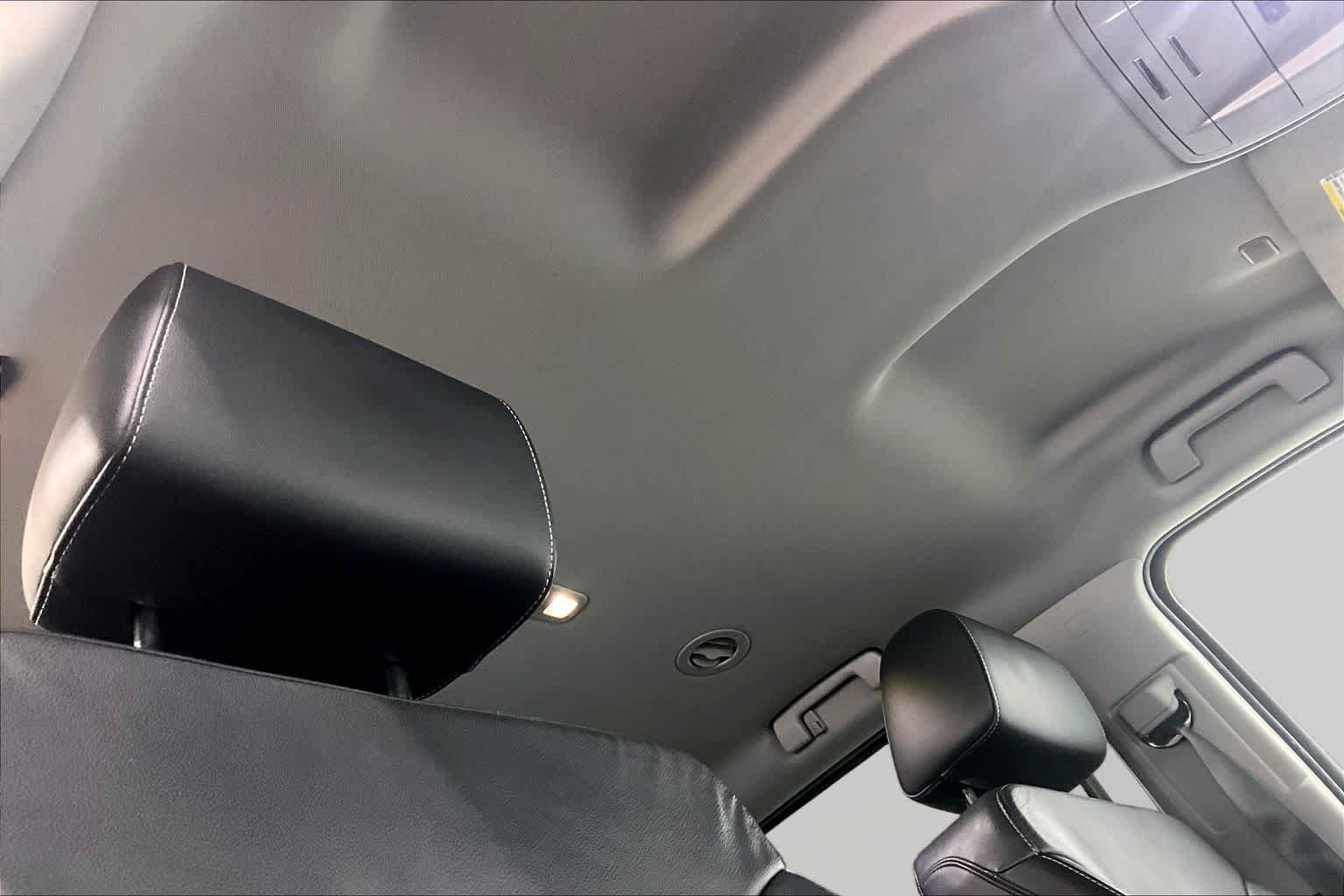 Used 2019 Chevrolet Tahoe LT RWD image 14
