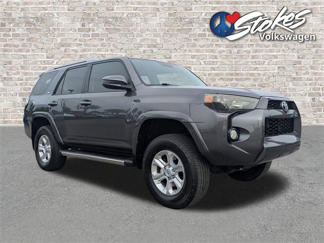 Used 2015 Toyota 4Runner SR5 image 2