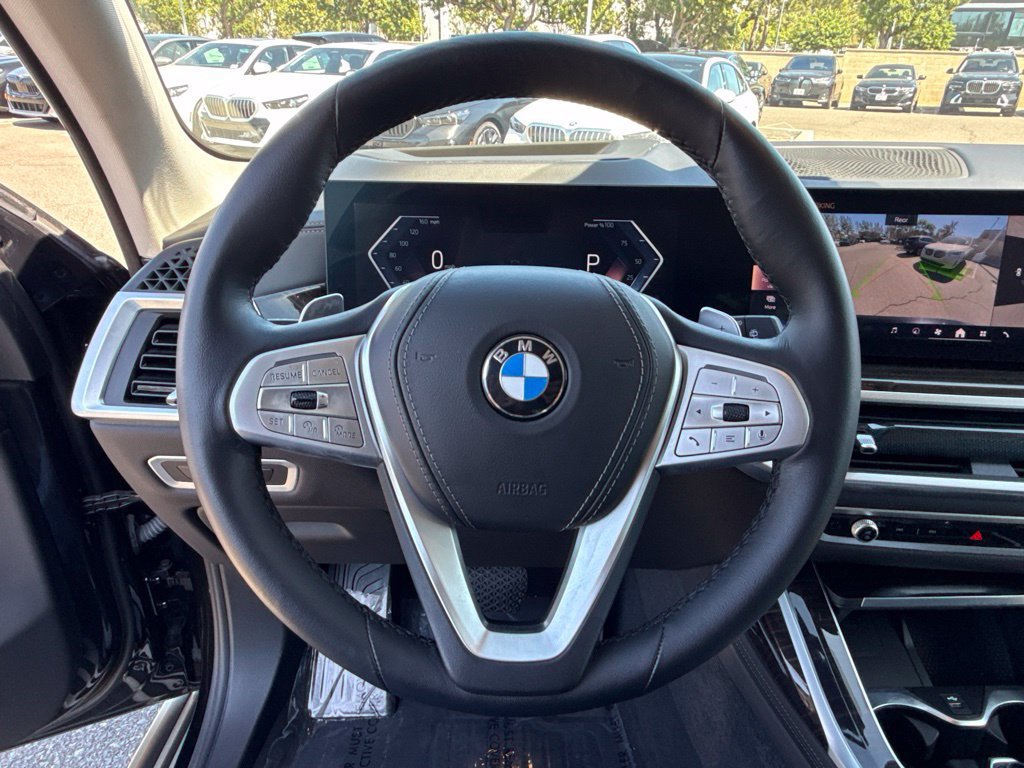 Certified 2024 BMW X7 xDrive40i AWD/4WD image 23