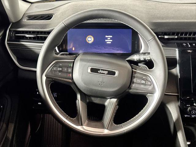 Certified 2023 Jeep Grand Cherokee Laredo X AWD/4WD image 14