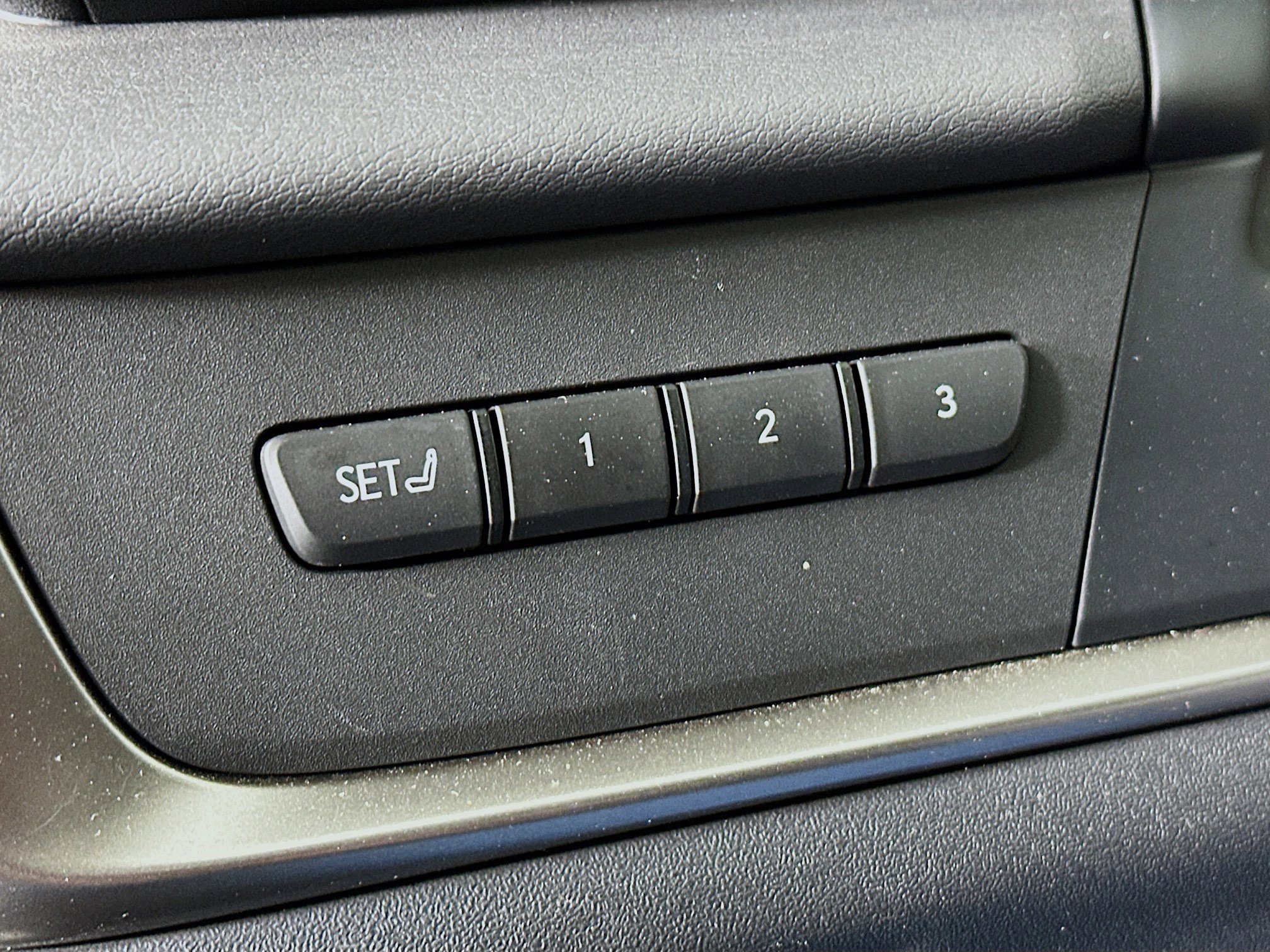 Used 2023 Lexus RZ 450e Premium w/ Accessory Package (Z1) image 17