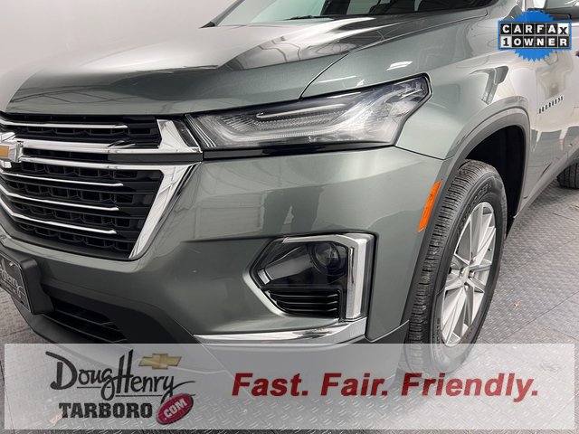 Used 2022 Chevrolet Traverse LT image 11