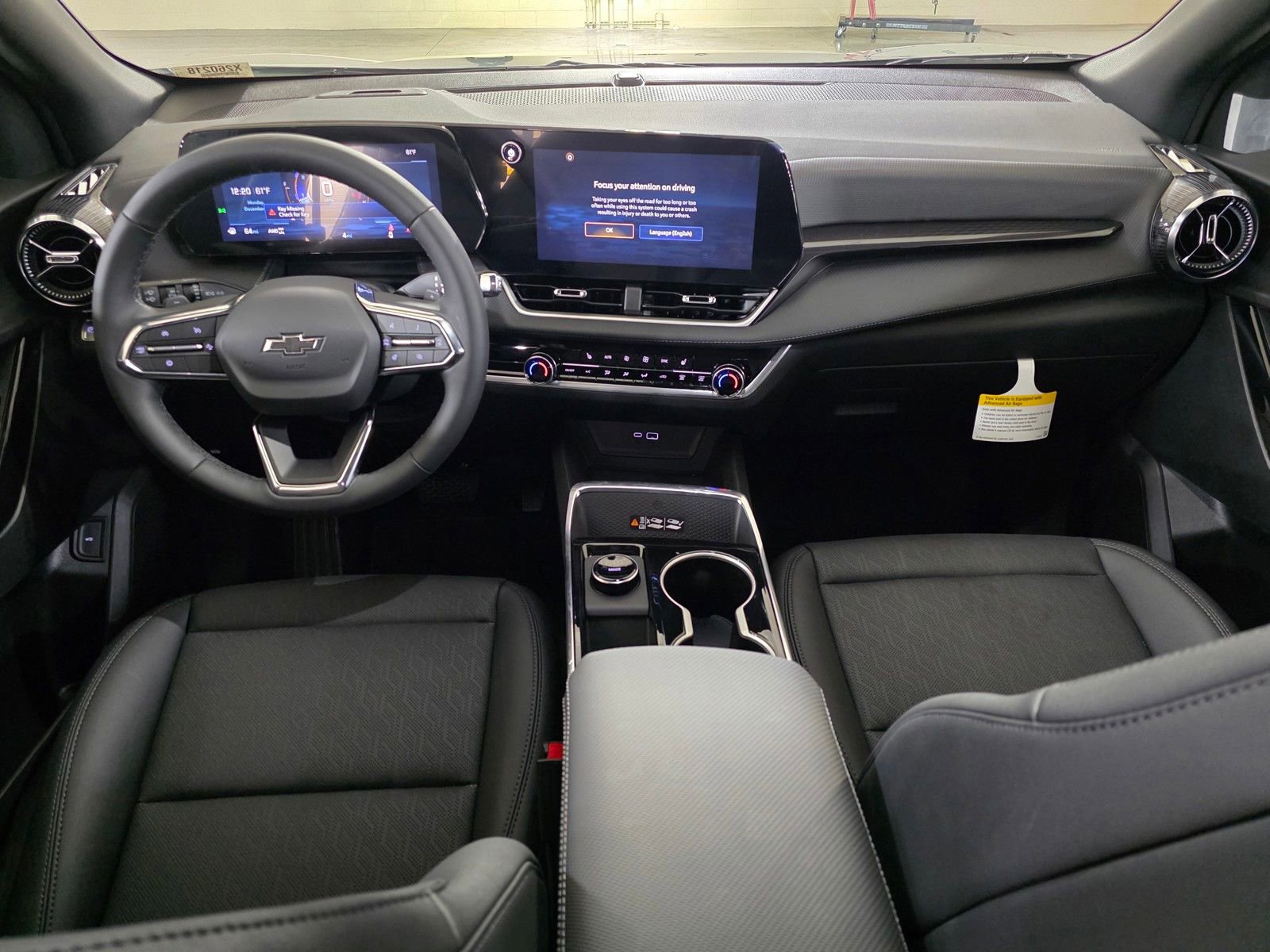 New 2026 Chevrolet Equinox LT w/ Convenience Package II AWD/4WD image 18