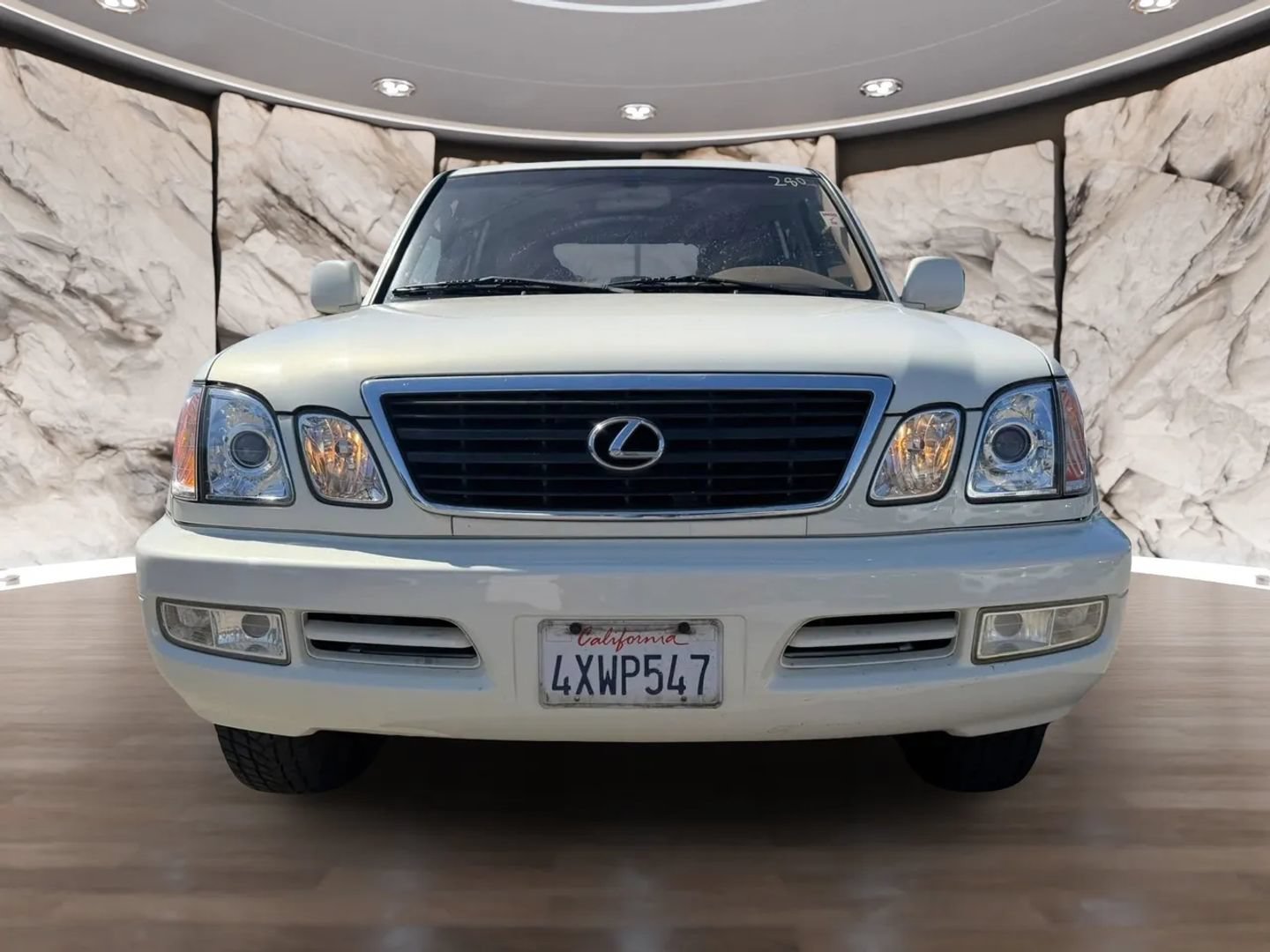 Used 1999 Lexus LX 470 4WD image 2