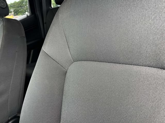 Used 2024 Chevrolet Colorado W/T RWD image 19