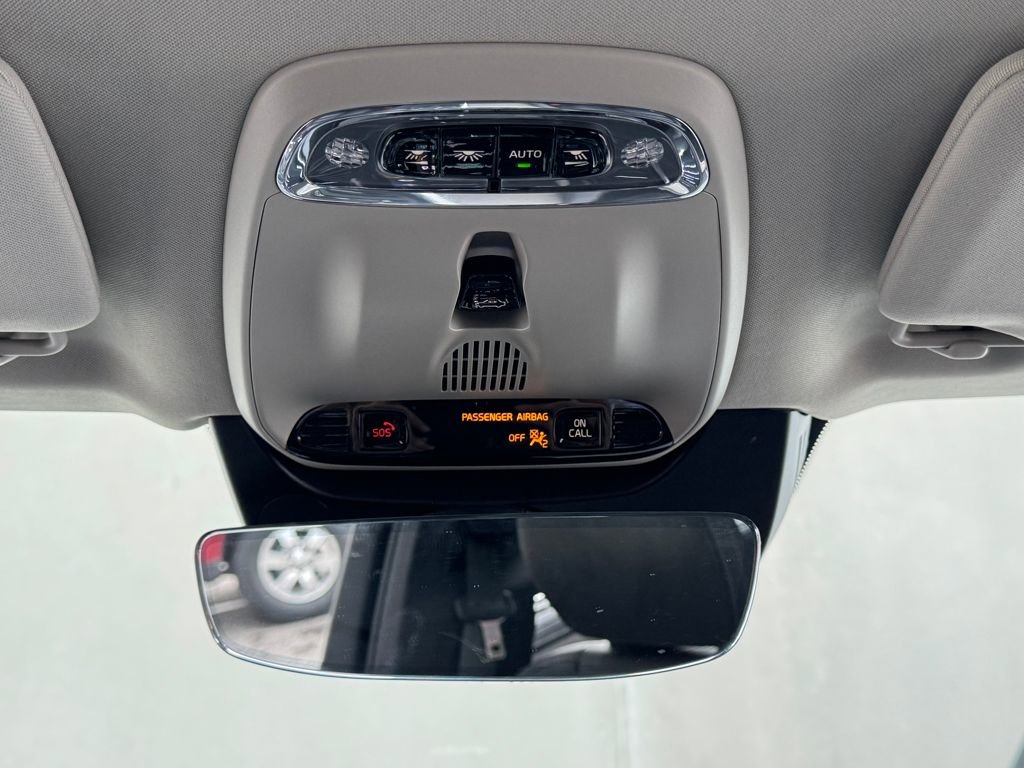 Used 2022 Volvo XC90 T6 Inscription w/ Advanced Package image 21