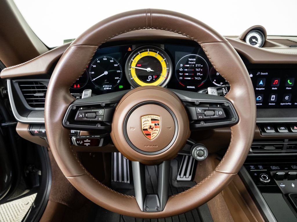 Certified 2024 Porsche 911 Targa 4S image 9
