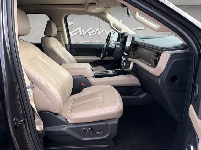 Used 2024 Ford Expedition Limited RWD image 24