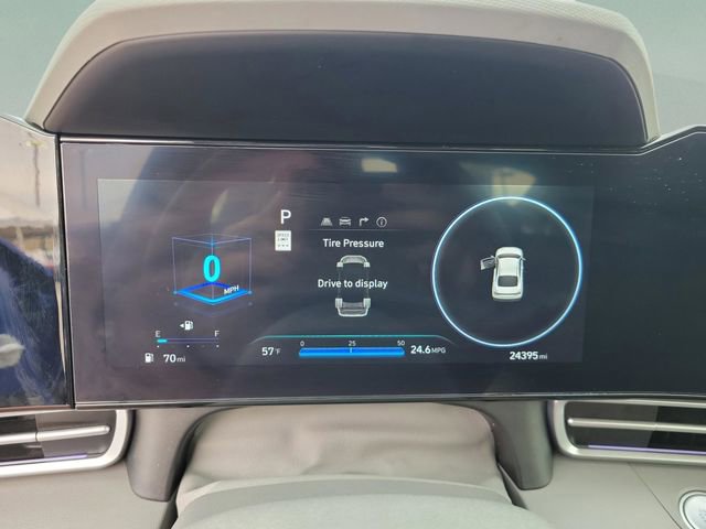 Used 2024 Hyundai Elantra SEL image 30