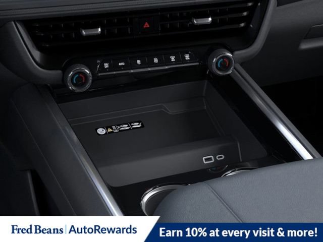 New 2026 Chevrolet Suburban Z71 w/ Comfort Package AWD/4WD image 27