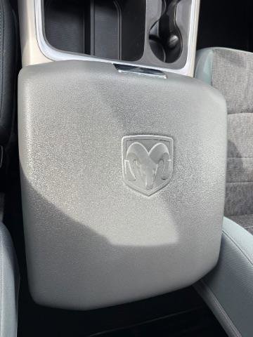 Used 2017 RAM 2500 Big Horn image 32