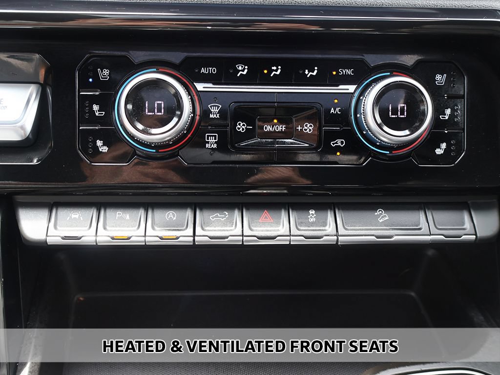 Used 2024 GMC Sierra 1500 AT4 w/ Technology Package AWD/4WD image 8