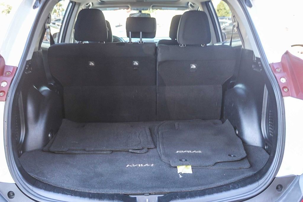 Used 2013 Toyota RAV4 XLE w/ Preferred Accessory Pkg image 26