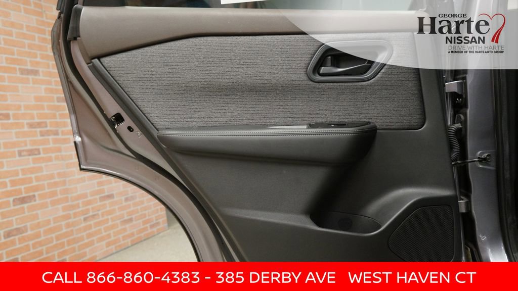 Certified 2022 Nissan Rogue S image 38