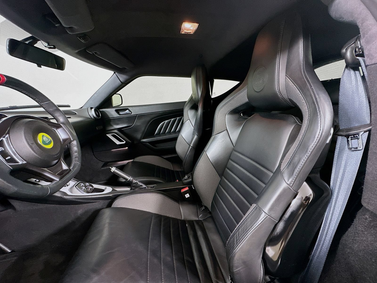 Used 2018 Lotus Evora 400 RWD image 30