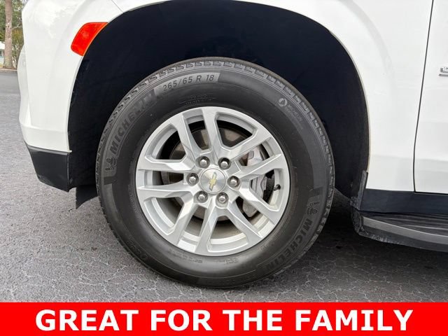 Used 2023 Chevrolet Suburban LS AWD/4WD image 9