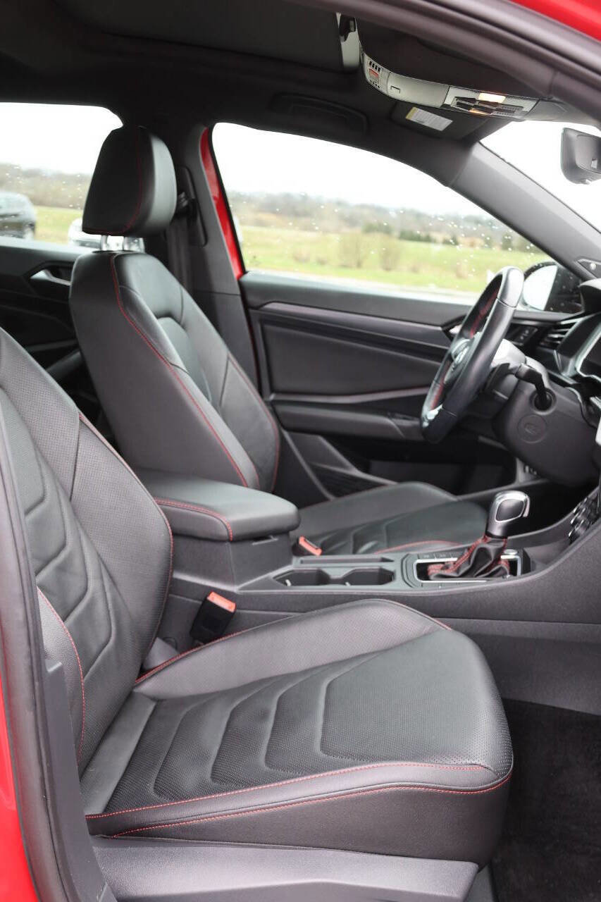 Used 2021 Volkswagen Jetta GLI Autobahn w/ GLI Autobahn Black Package image 15