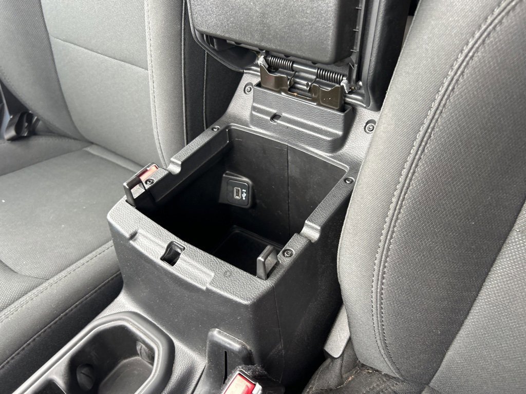 Used 2021 Jeep Wrangler Unlimited Sport image 25