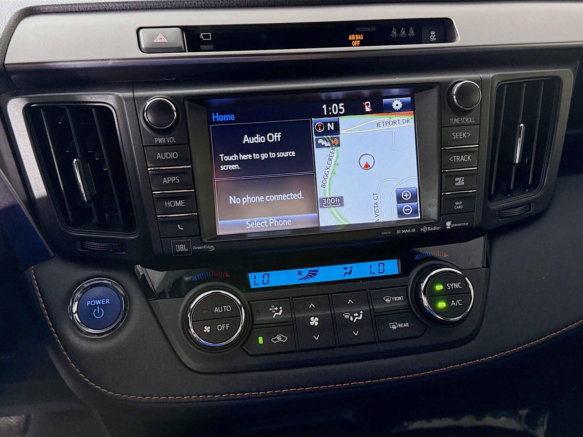 Used 2018 Toyota RAV4 SE w/ Advanced Technology Package AWD/4WD image 18