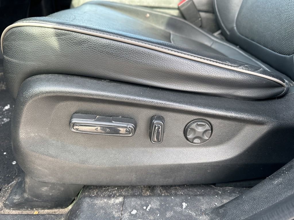 Used 2023 Honda Odyssey Elite image 19