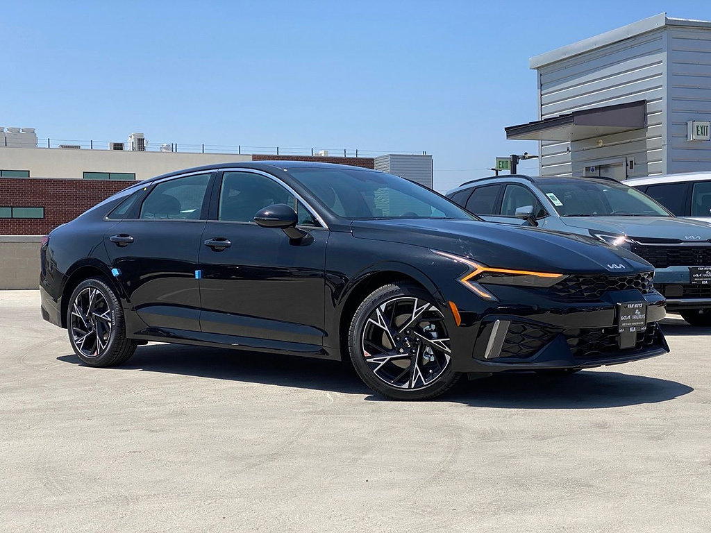 New 2026 Kia K5 GT-Line
