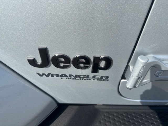 Certified 2022 Jeep Wrangler Unlimited Sahara image 36