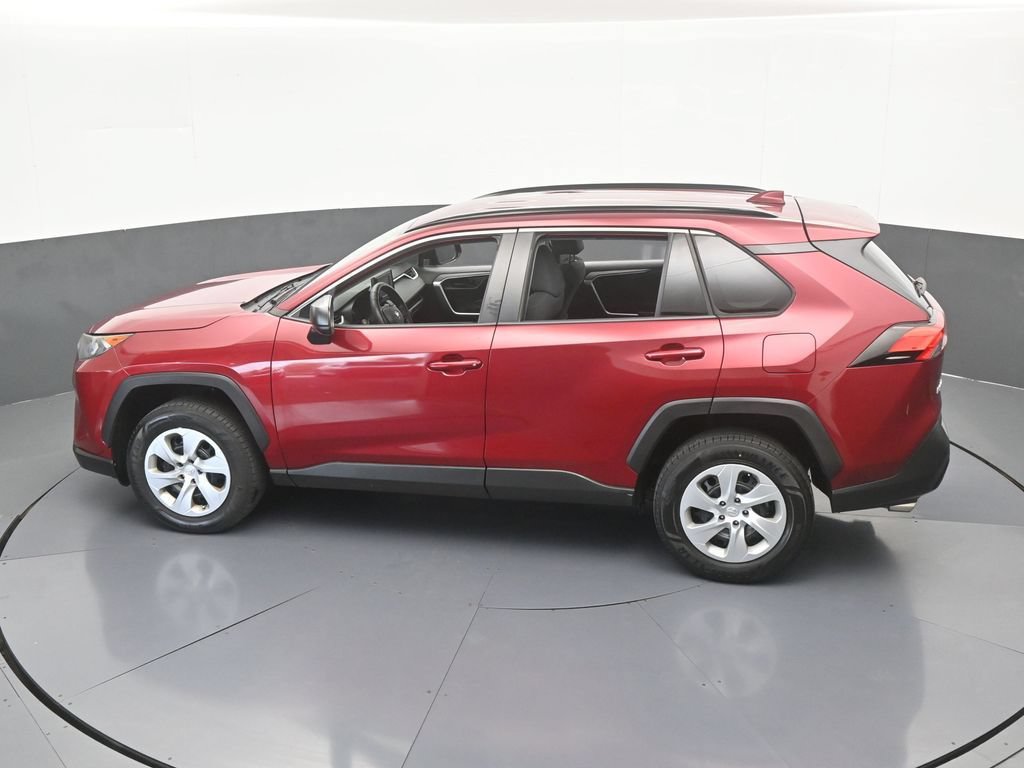 Used 2021 Toyota RAV4 LE FWD image 42