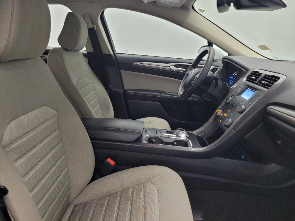 Used 2020 Ford Fusion S FWD image 21