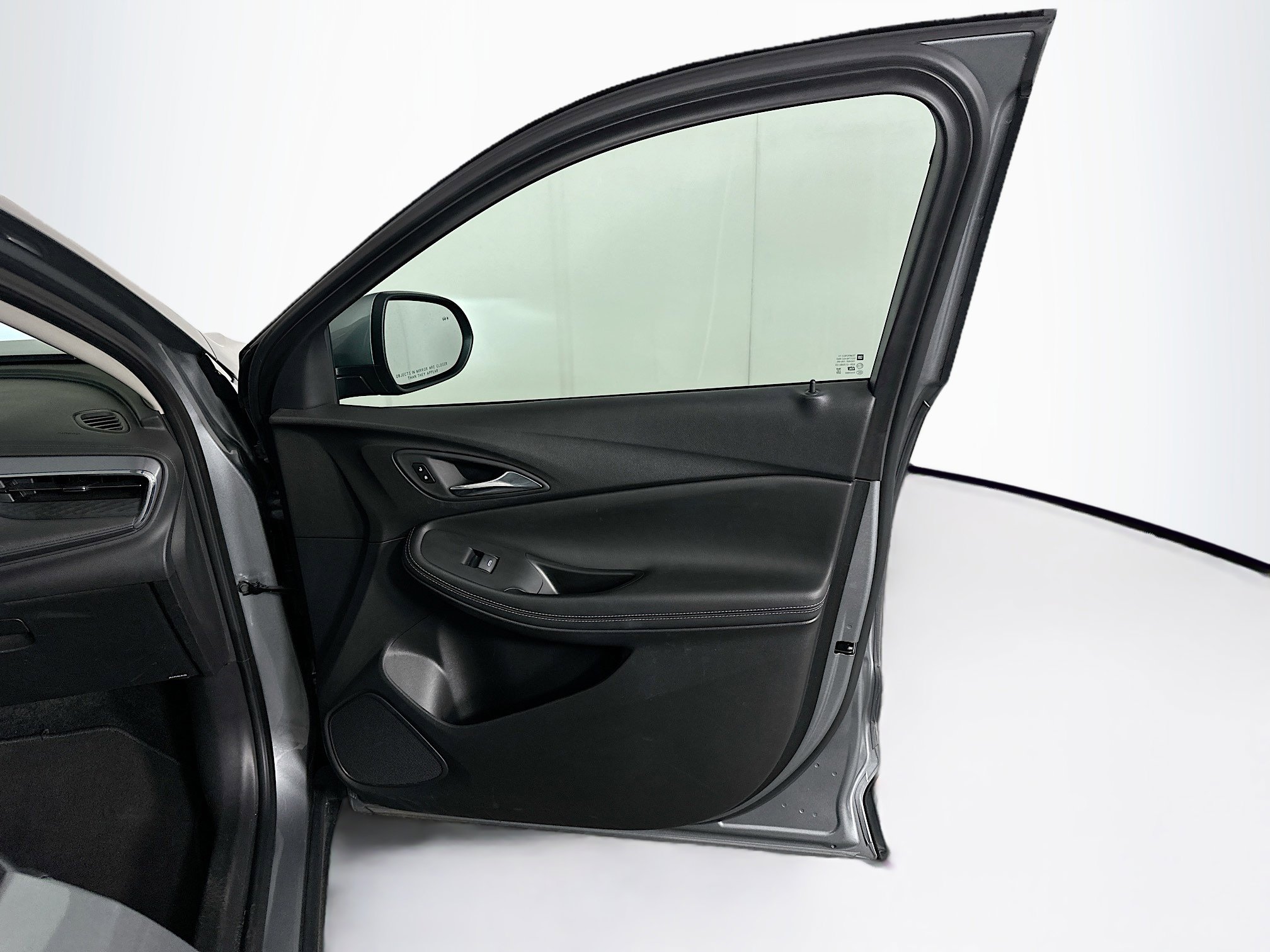 Used 2025 Buick Encore GX Preferred image 30