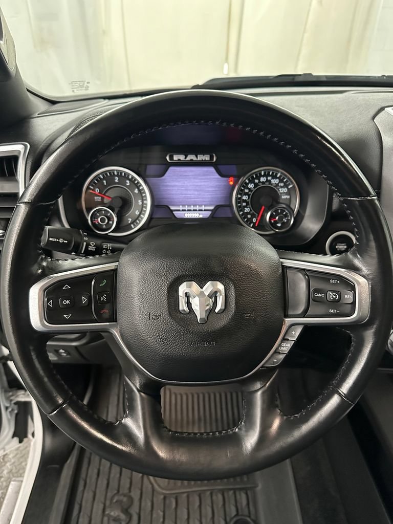 Used 2023 RAM 1500 Laramie AWD/4WD image 15