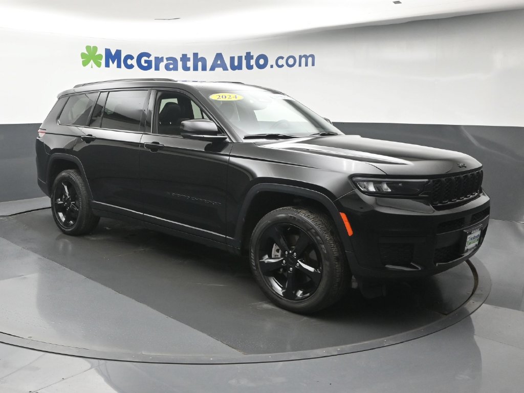 Used 2024 Jeep Grand Cherokee L Altitude AWD/4WD image 2