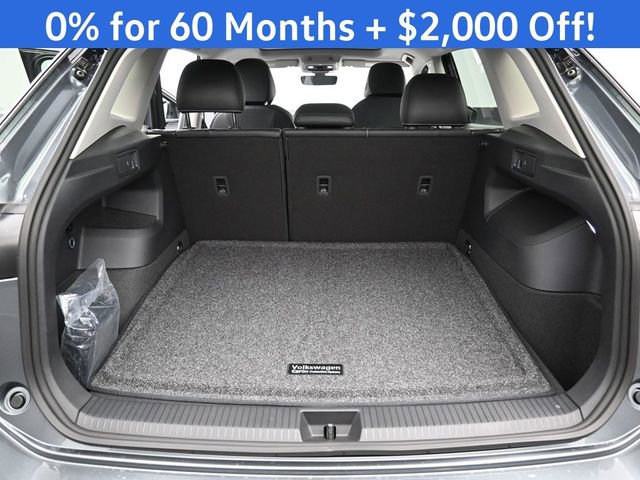 New 2026 Volkswagen Tiguan SE image 12