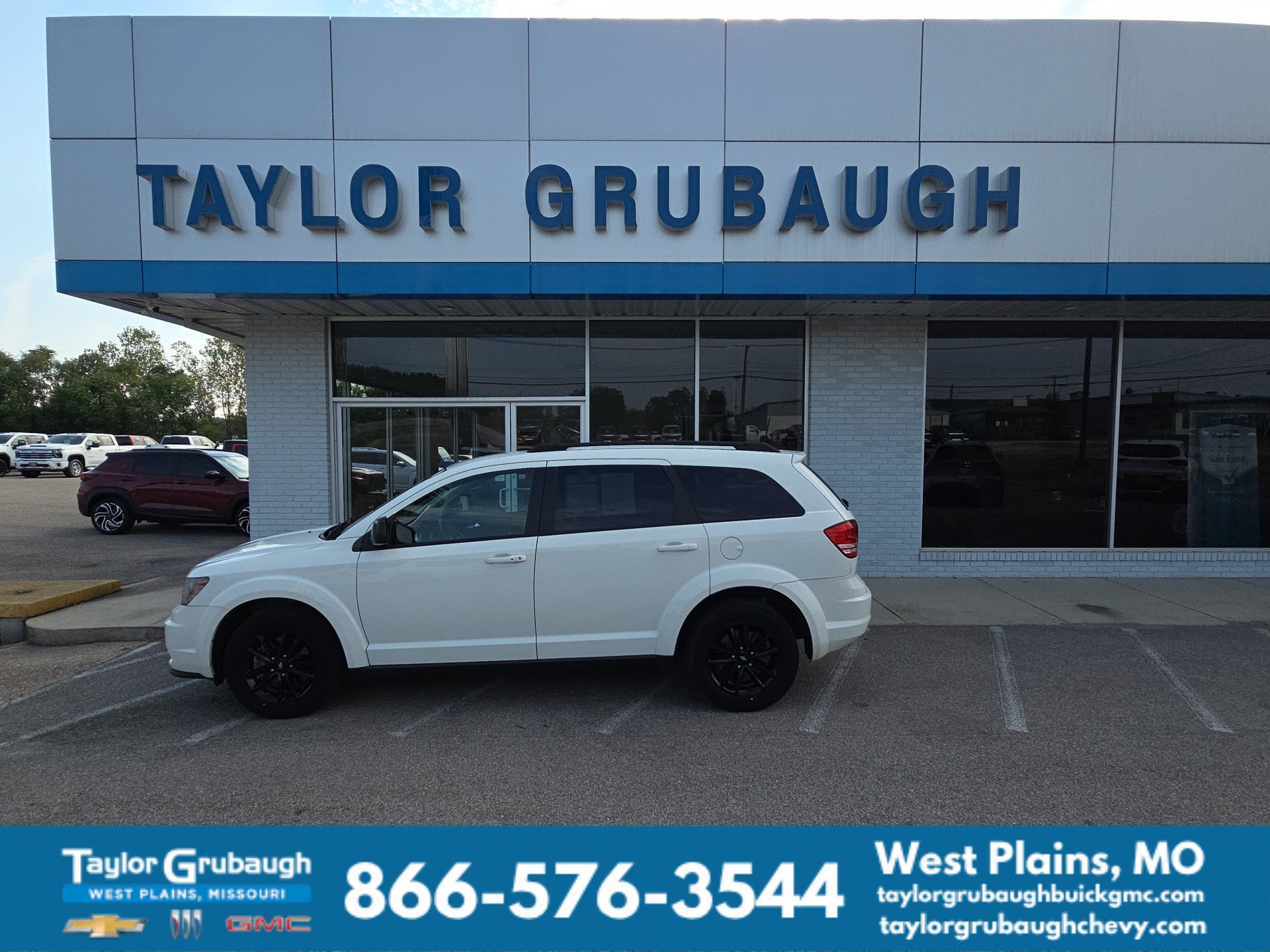 Used 2020 Dodge Journey SE w/ SE Popular Equipment Group FWD video 1