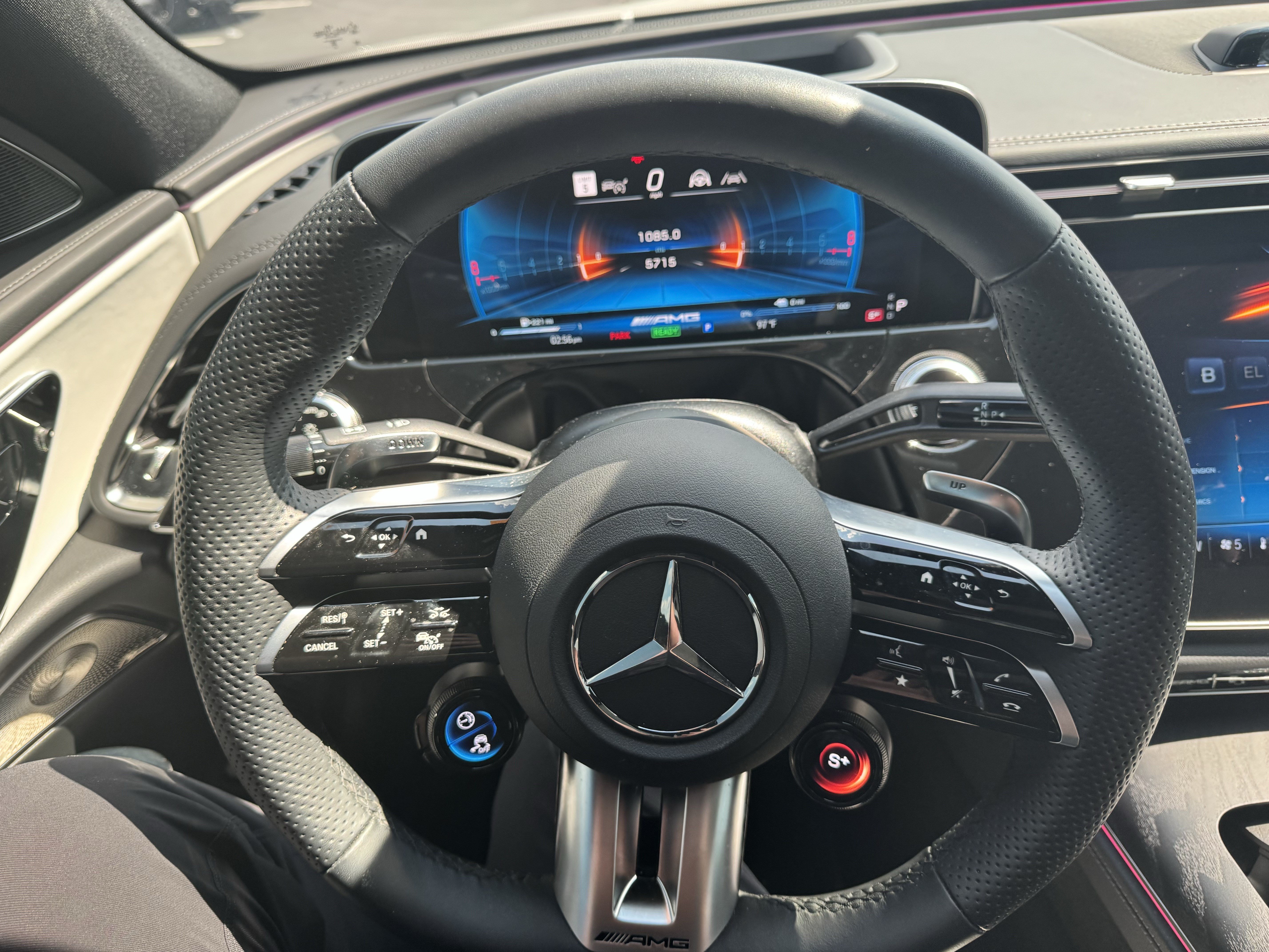 Used 2026 Mercedes-Benz E 53 AMG e 4MATIC Sedan image 20