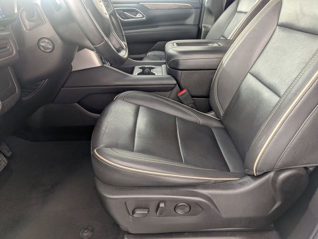 Used 2024 Chevrolet Tahoe Premier AWD/4WD image 13